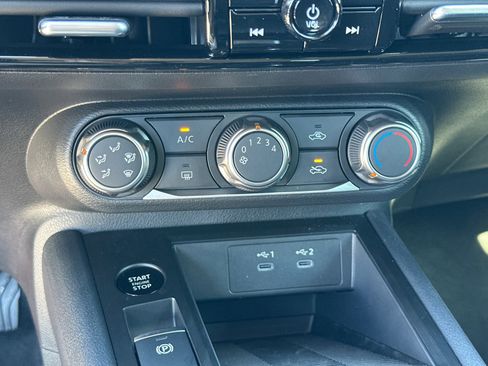 New 2026 Nissan Kicks S image 30