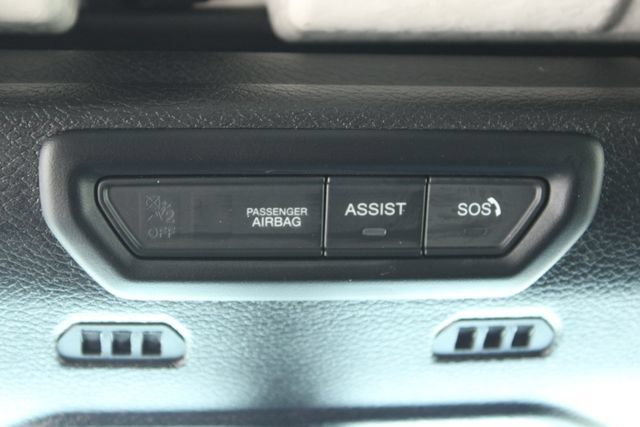 Used 2022 Jeep Wrangler Unlimited Sport AWD/4WD image 34
