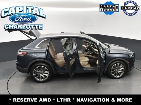 Used 2022 Lincoln Nautilus Reserve image 30