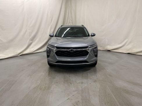 New 2026 Chevrolet Trax LT w/ Driver Confidence Package image 3