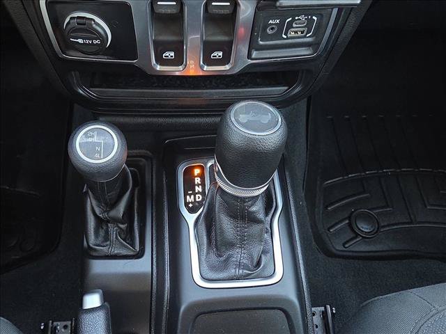 Used 2022 Jeep Wrangler Sport AWD/4WD image 12