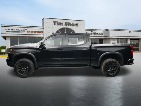 Used 2023 Chevrolet Silverado 1500 ZR2 AWD/4WD image 2