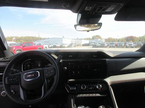 New 2026 GMC Sierra 2500 AT4 w/ AT4 Premium Plus Package image 18