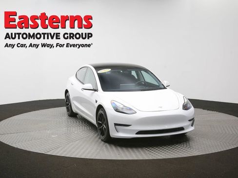 Used 2023 Tesla Model 3 Standard Range RWD image 45