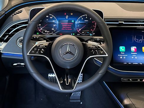 New 2025 Mercedes-Benz E 450 4MATIC All-Terrain Wagon image 17