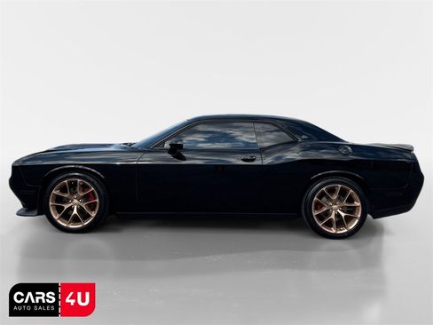 Used 2020 Dodge Challenger GT image 4