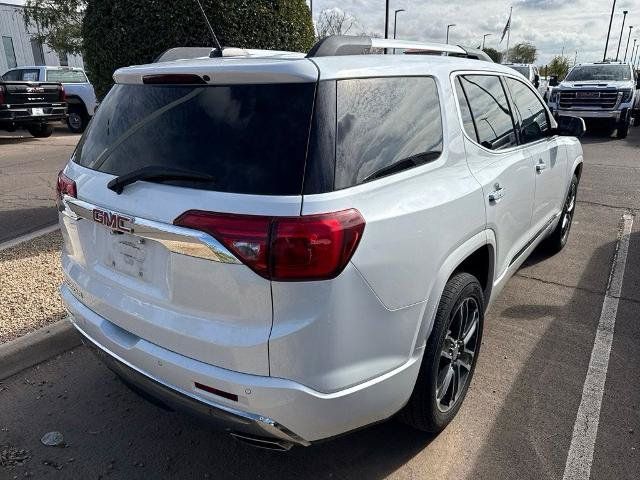 Used 2019 GMC Acadia Denali w/ Technology Package FWD image 3