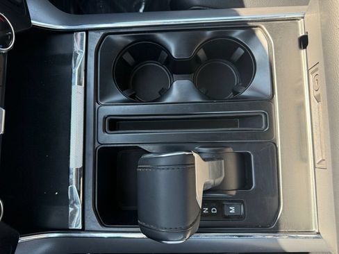 Used 2025 Ford F150 Lariat w/ Equipment Group 501A Mid AWD/4WD image 43