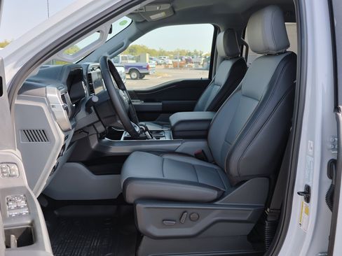 Certified 2025 Ford F150 Lariat w/ Equipment Group 501A Mid image 10