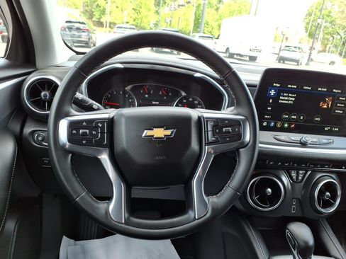 Used 2023 Chevrolet Blazer LT AWD/4WD image 18