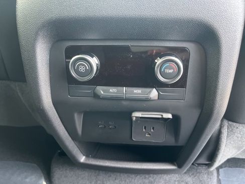 New 2025 Buick Enclave Preferred w/ Power Package image 50