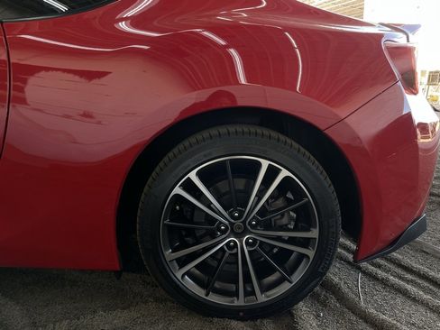 Used 2014 Subaru BRZ Limited w/ Popular Package #2B image 13