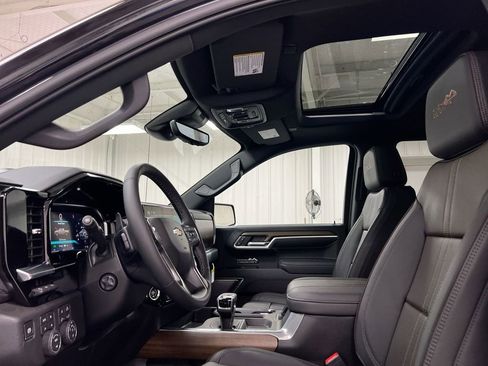 New 2026 Chevrolet Silverado 1500 High Country w/ Technology Package AWD/4WD image 20