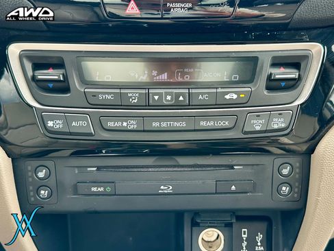 Used 2018 Honda Pilot Elite image 35