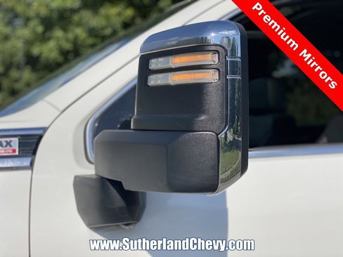 Used 2023 GMC Sierra 2500 Denali w/ Denali Ultimate Package image 12