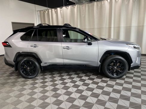 Certified 2024 Toyota RAV4 XSE w/ Advanced Technology Package AWD/4WD image 18