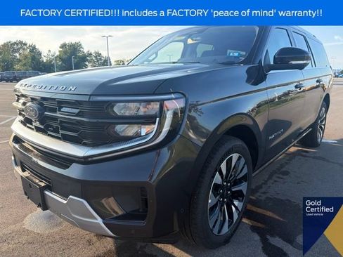 Used 2025 Ford Expedition Max Platinum w/ Driver's Package AWD/4WD image 2