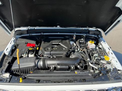 Used 2025 Jeep Wrangler Unlimited Sport image 16