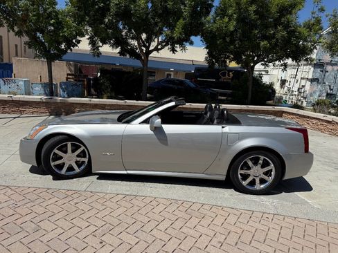 Used 2008 Cadillac XLR image 6