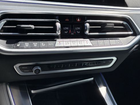 Certified 2023 BMW X5 sDrive40i w/ Premium Package image 29