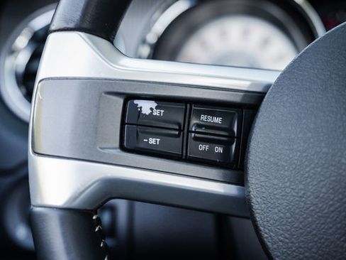 Used 2010 Ford Mustang GT Premium image 63