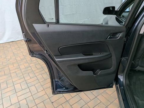 Used 2015 GMC Terrain SLE AWD/4WD image 18