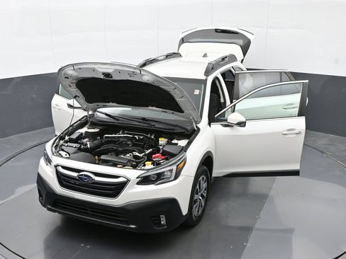 Used 2021 Subaru Outback Premium AWD/4WD image 45