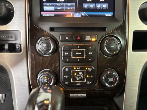 Used 2014 Ford F150 Platinum AWD/4WD image 17