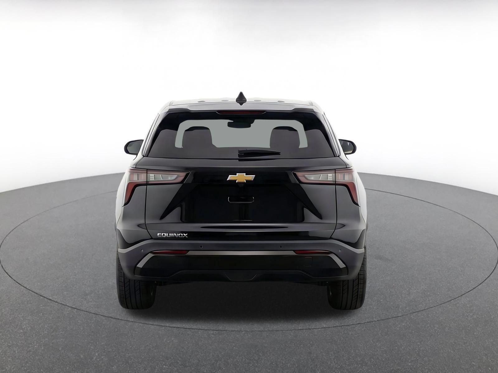 Used 2025 Chevrolet Equinox LT FWD image 7
