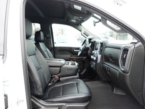 Used 2023 GMC Sierra 2500 SLE w/ Preferred Package AWD/4WD image 38