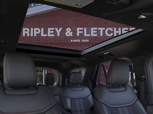 New 2026 Ford Explorer ST-Line w/ ST-Line Street Pack image 22