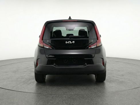 Used 2025 Kia Soul LX w/ LX Technology Package image 7