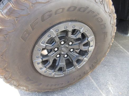 Used 2024 Ford Bronco Raptor w/ Interior Carbon Fiber Pack 6 AWD/4WD image 5
