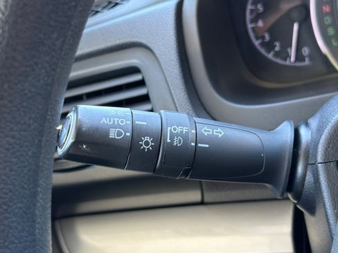 Used 2015 Honda CR-V EX image 31
