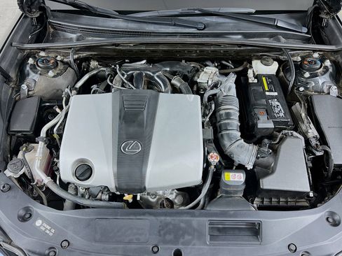 Used 2022 Lexus ES 350 w/ Premium Package image 32