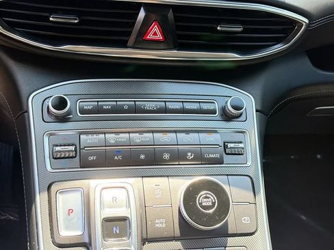 Certified 2023 Hyundai Santa Fe SEL w/ Premium Package FWD image 15