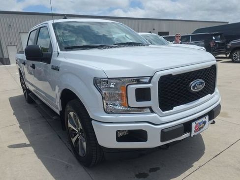 Used 2020 Ford F150 XL w/ Equipment Group 101A Mid AWD/4WD image 4