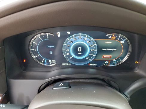 Used 2016 Cadillac Escalade Premium image 11