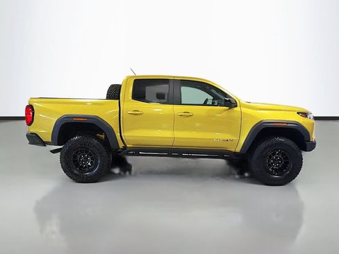 Used 2024 GMC Canyon AT4X w/ AT4X AEV Edition AWD/4WD image 10