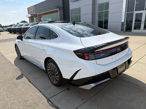 Used 2026 Hyundai Sonata Limited FWD image 5