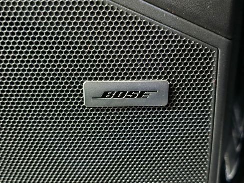 Used 2021 Porsche Cayenne GTS w/ Premium Package image 14