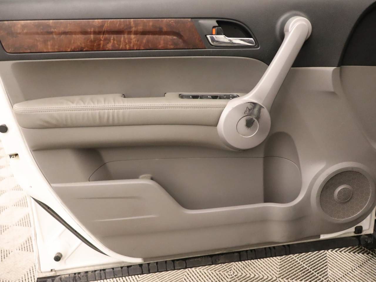 Used 2007 Honda CR-V EX-L image 16