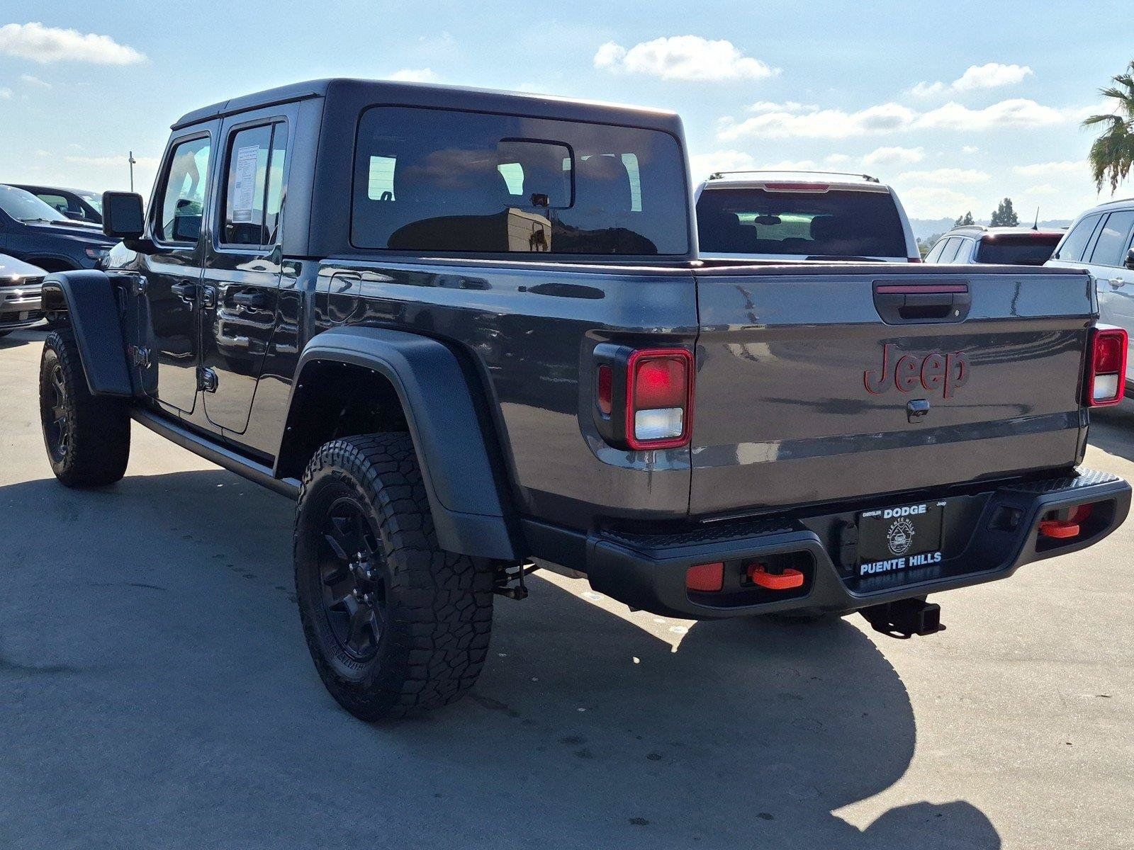 Used 2023 Jeep Gladiator Mojave w/ Trailer Tow Package AWD/4WD image 4