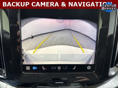 Used 2025 Volvo XC60 B5 Plus image 3