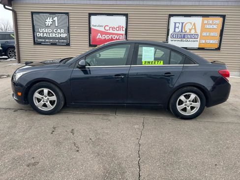 Used 2014 Chevrolet Cruze LT image 8