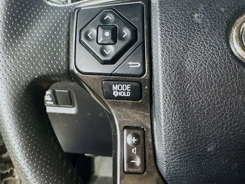 Used 2019 Toyota 4Runner TRD Off-Road Premium image 22