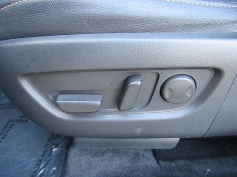 Used 2024 MAZDA CX-90 3.3 Turbo w/ Preferred Package image 13