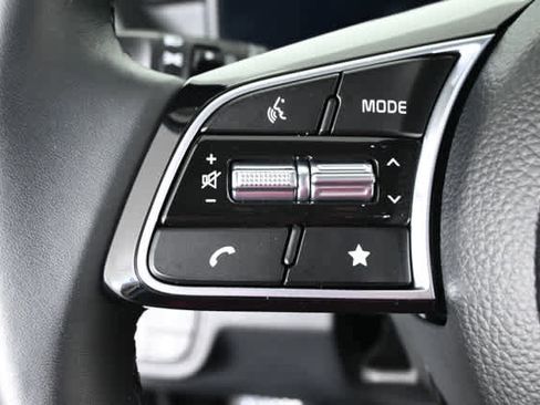 Used 2025 Kia Seltos EX image 20