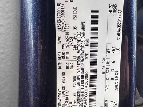 Used 2017 Ford F150 Lariat w/ Equipment Group 502A Luxury image 21