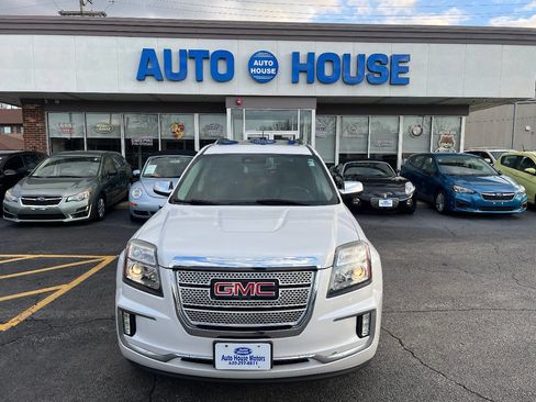 Used 2016 GMC Terrain Denali image 2
